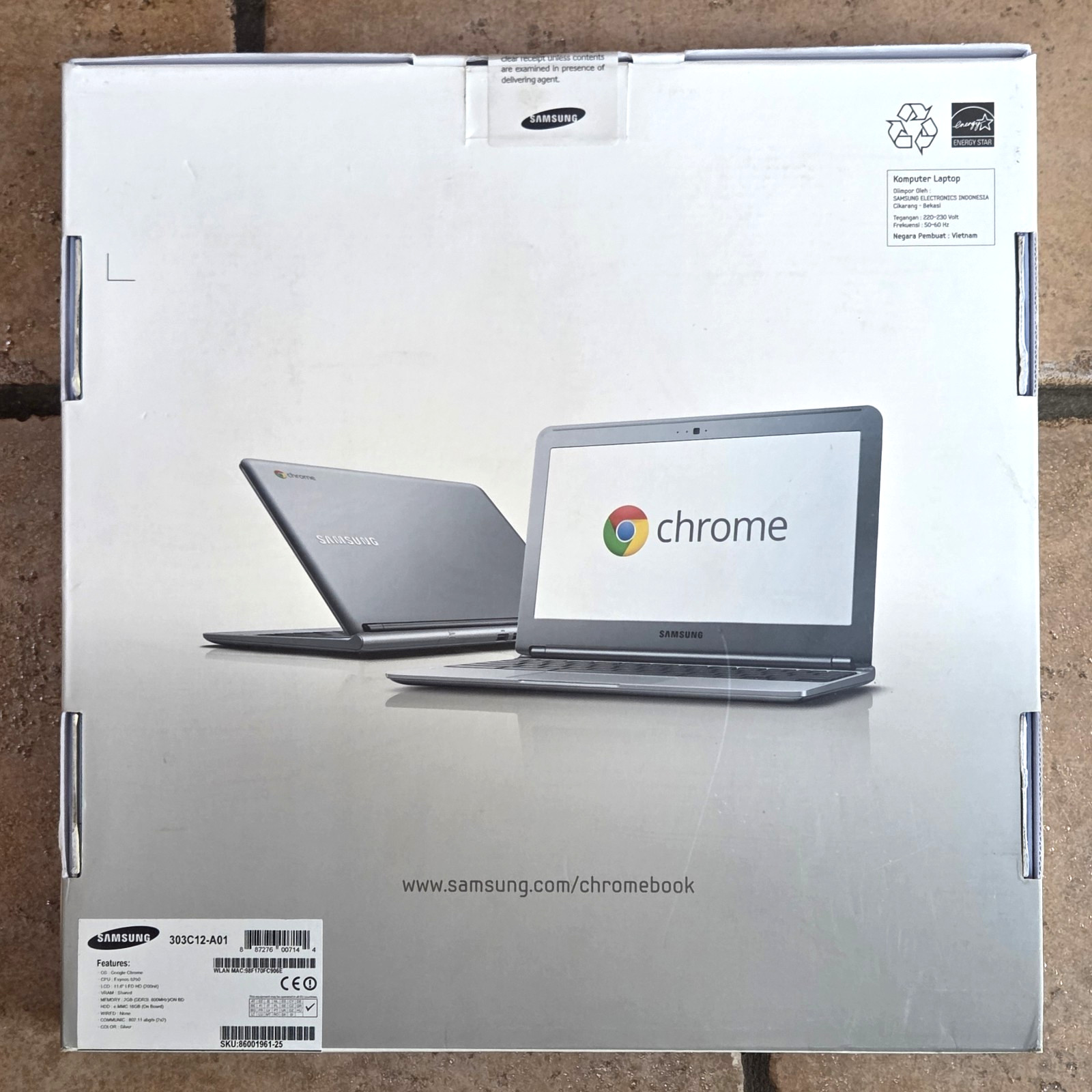 New Samsung XE303C12-A01US 11.6″ Chromebook Exynos 5250 16GB SSD 2GB RAM 317027