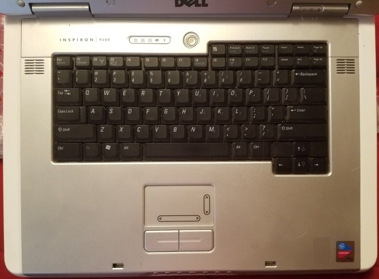 DELLInspiron 9300 Laptop 17″ 1GB 80GB HDD WinXP Radeon 300