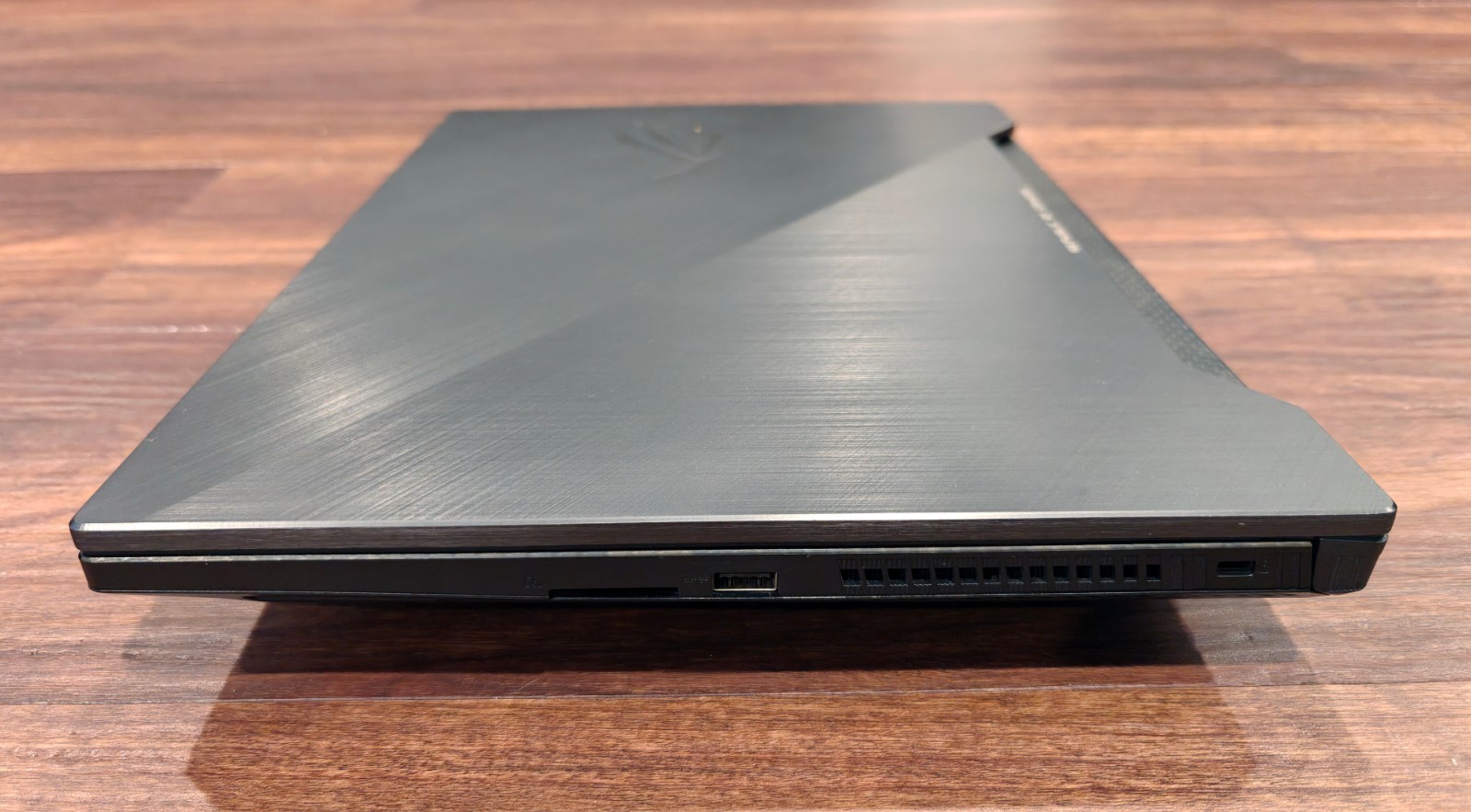 Asus ROG Strix SCAR II Gaming Laptop RTX 2070 32GB RAM 4TB NVMe SSD 15.6″ Win 11