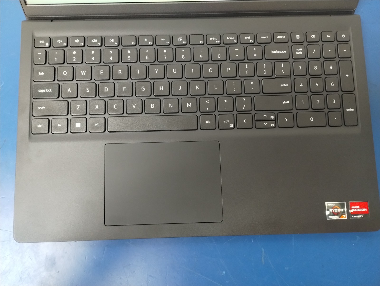 DELL 15 DC15255 G8MK9, AMD Ryzen 7 7730U, 2.00 GHz, 16 GB RAM, 512 GB NVMe SSD