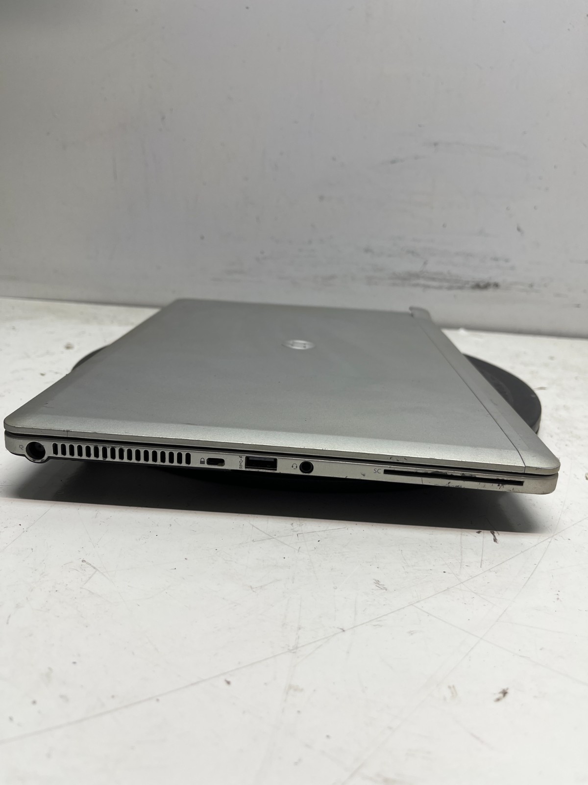 Hp EliteBook Folio 9470m Intel Core i5-3427U NO RAM NO HDD NO BAT – PARTS