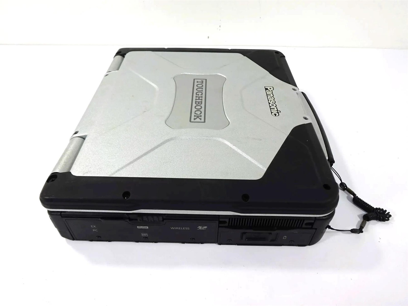 Panasonic CF-31 Core i5-3320M 2.6GHz 8GB DDR3 – No HDD – Usage : 100 Hours
