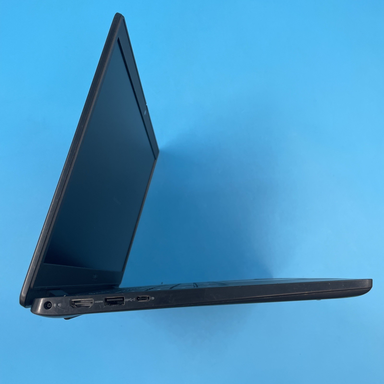 Dell Latitude 3420 | i5-1135G7 | 8GB RAM | 256GB SSD | WIN 11 PRO | 72% BATT