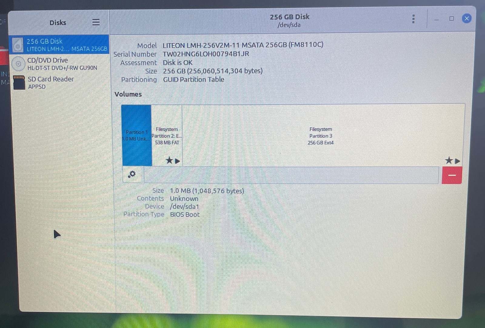 DELL INSPIRON 15-3537 Laptop 15″ *TOUCH* i3 256gb+1tb Linux Mint 22.3-extras-7