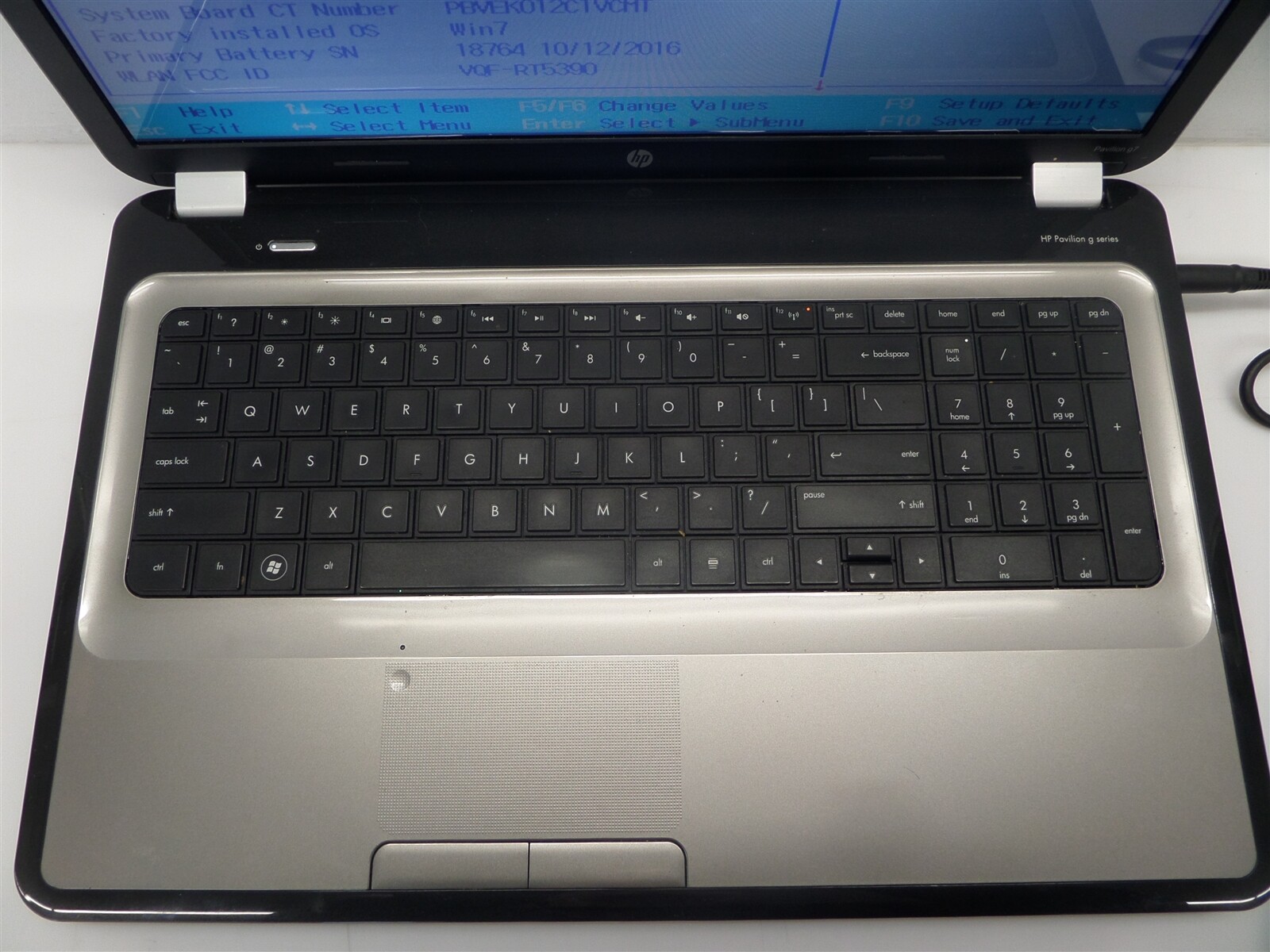 HP Pavillion g7-1340dx 17.3″ Laptop w/ i3-2350M 2.3GHz CPU 4GB RAM – No HDD