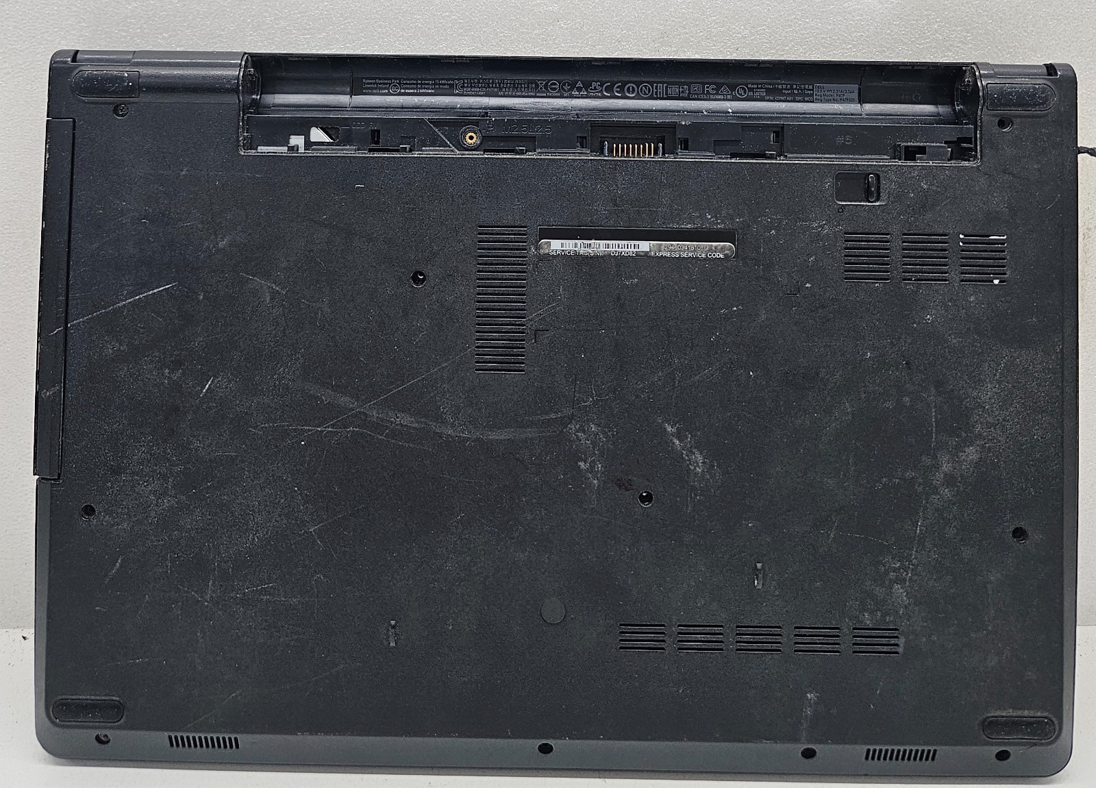 Dell Inspiron 15 3558 Laptop Intel Core i3-5015U 4GB Ram NO HD/OS/BATT (FL)