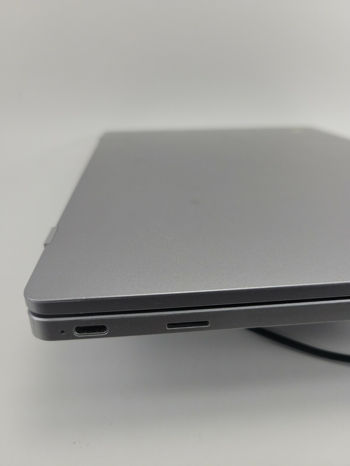 Samsung Chromebook 4 11.6″ (32 GB, Intel Celeron Processor N4000, 1.10 GHz, 4 GB