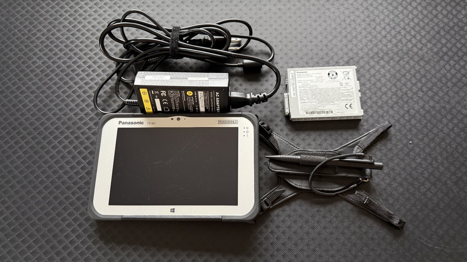 Panasonic Toughpad FZ-M1 Mk3 Core i5-7Y57, 8GB, 256GB SSD, Dedicated u-blox GPS