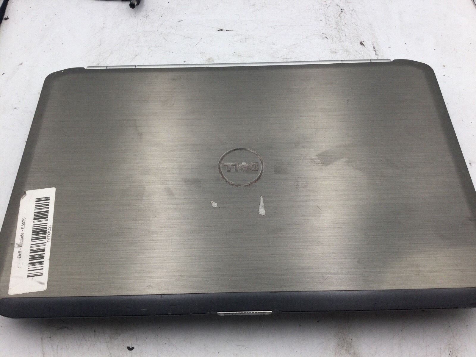 DELL LATITUDE E5520 – BOOTS TO BIOS – INTEL I5 2540 – NO RAM – 15″ – READ – BB!!