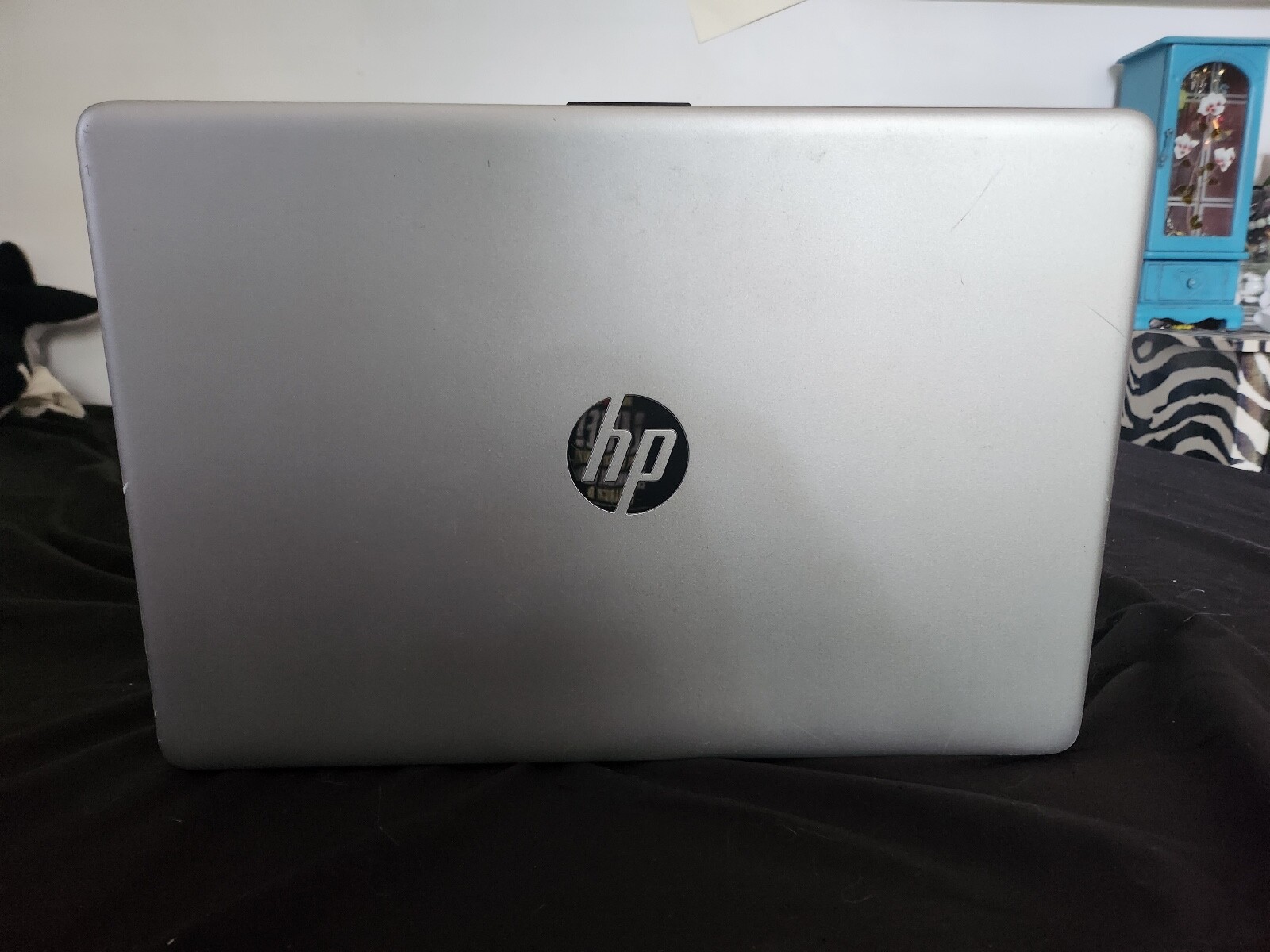 hp Laptop 15-dw1xxx 16″ Screen, Silver Gray 