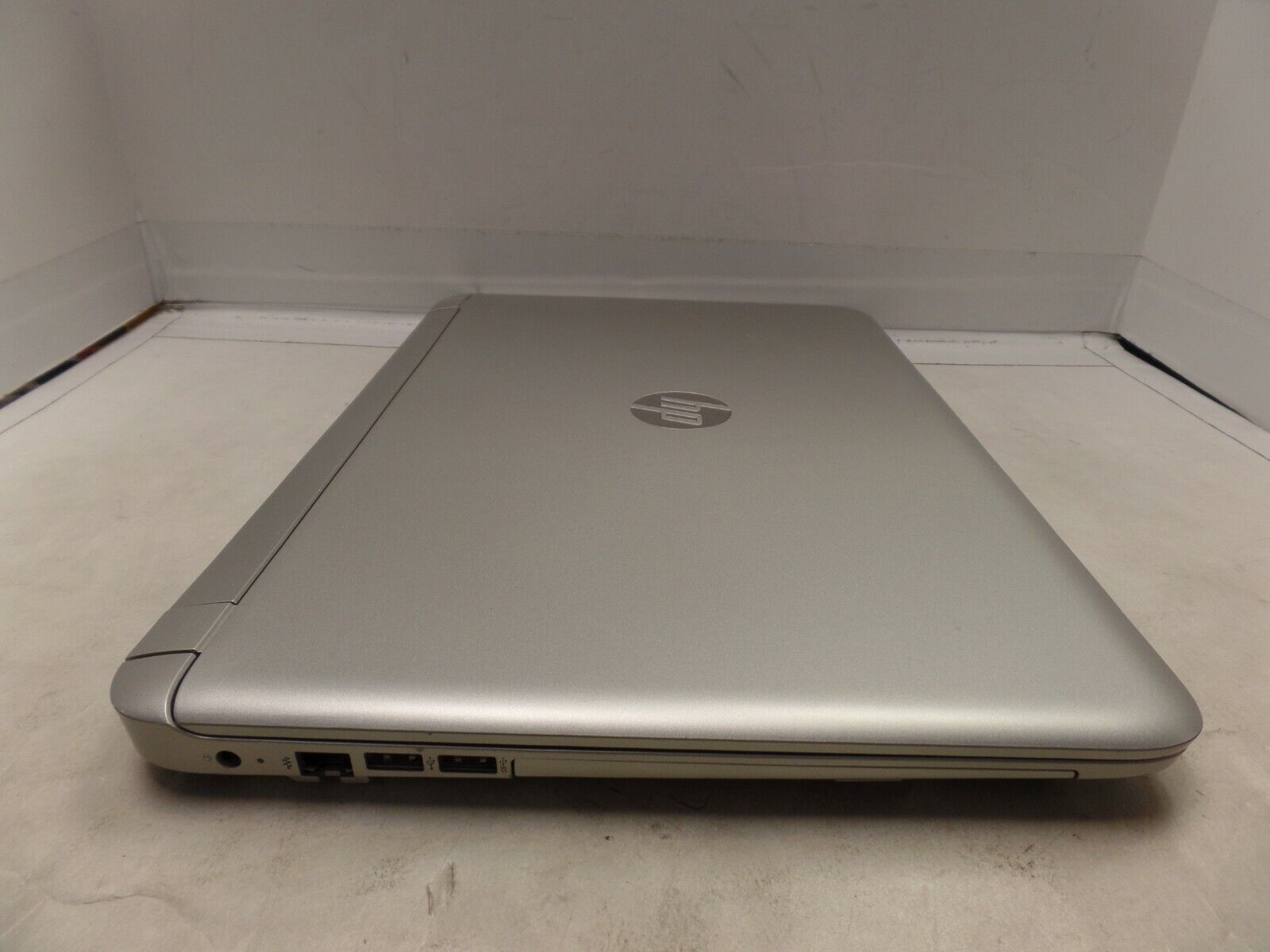 HP Pavilion 15-ab121dx 1.80Ghz AMD Quad-Core A10-8700P 6GB 1TB 15.6” HD WLED