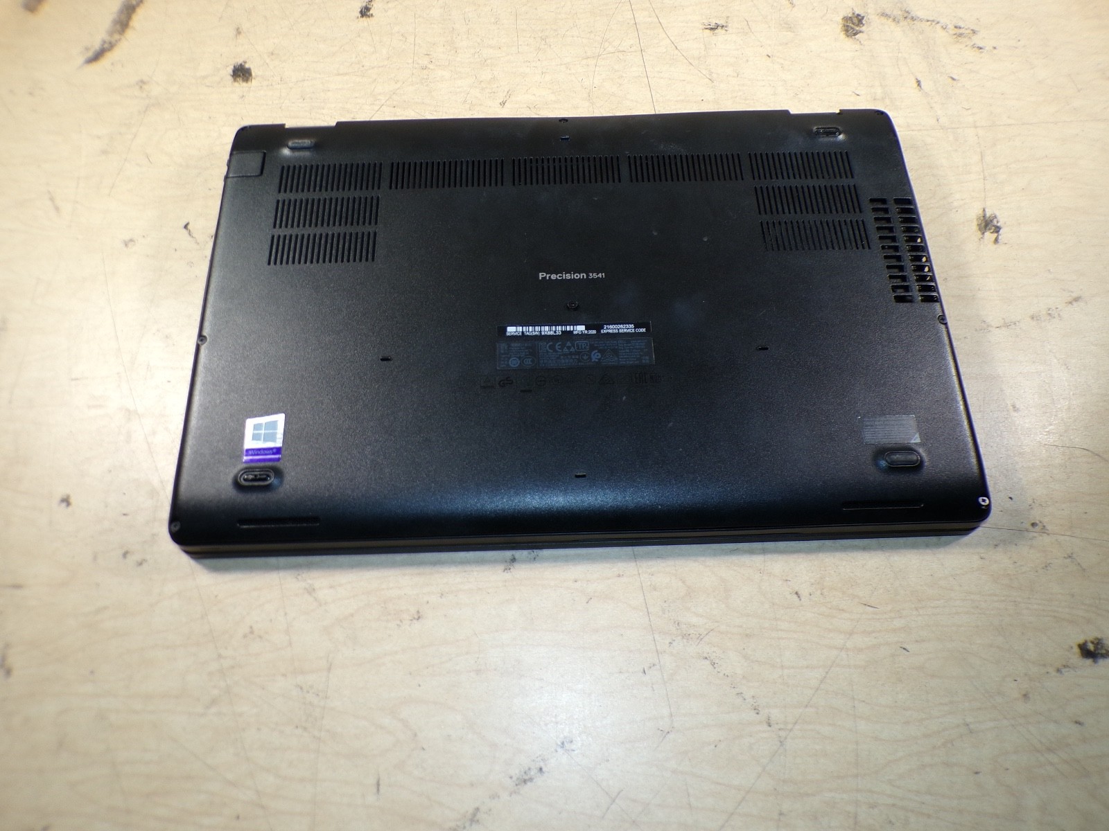 DELL PRECISION 3541 INTEL CORE I5-9400H 2.50GHZ 16GB RAM **NO HD/ NO CADDIE