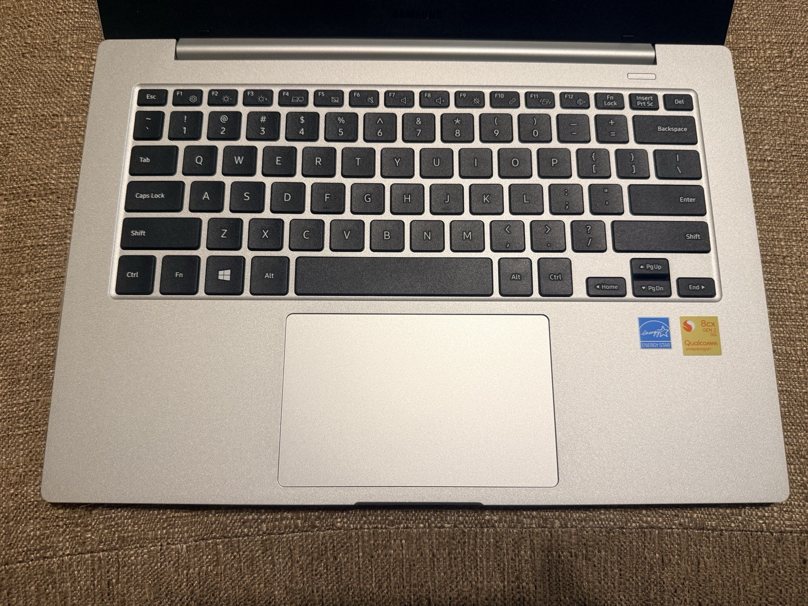 SAMSUNG GALAXY BOOK GO 14″ NP340XLA KA-2 Snapdragon 3.15GHz 8GB RAM ARM64 Laptop