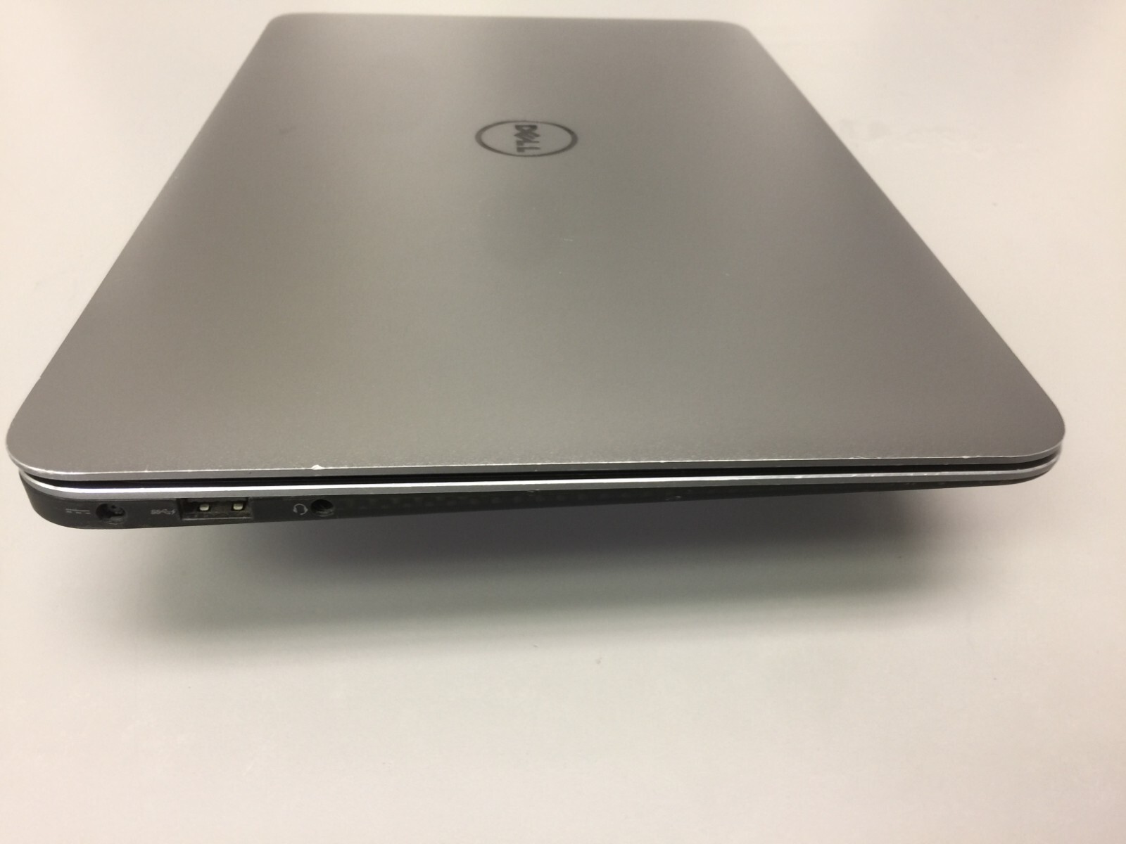 Dell XPS 13 9333 13.3” core i5 4th gen 1.70GHZ 8GB RAM 256GB SSD WIN 11 PRO