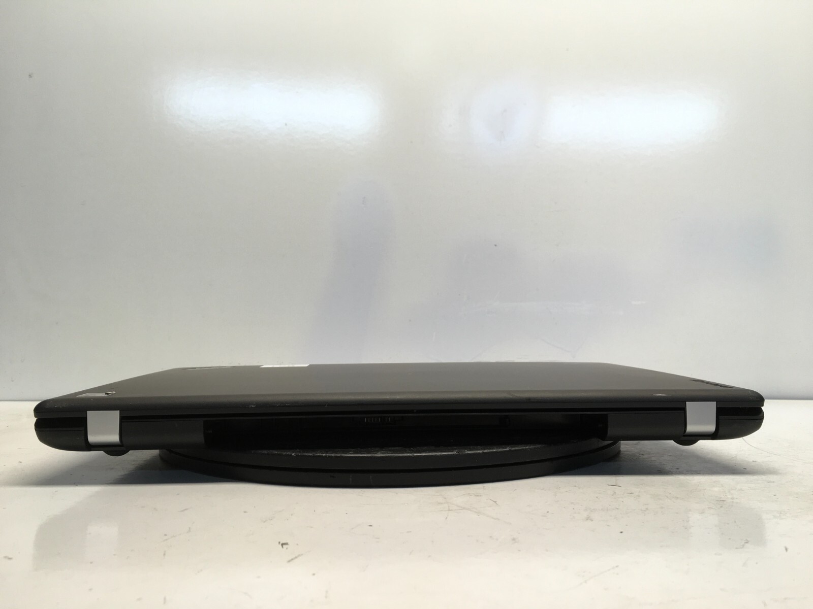 Lenovo ThinkPad E550 Intel i3-4005U 1.7GHz 4 GB NO HDD