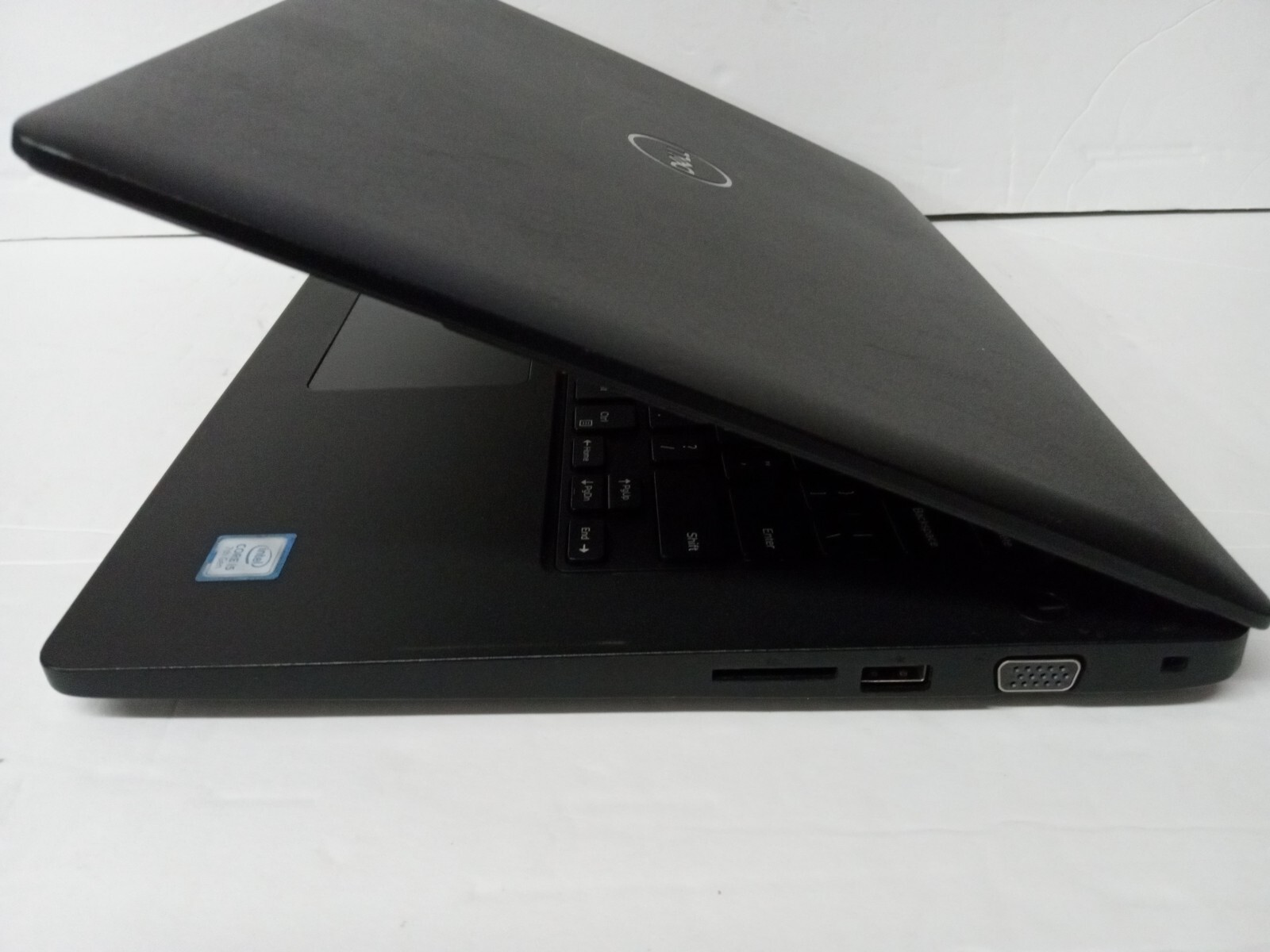 Dell Latitude 3480 14″ Core i5-7200U 2.5GHz 16GB RAM 256 SSD
