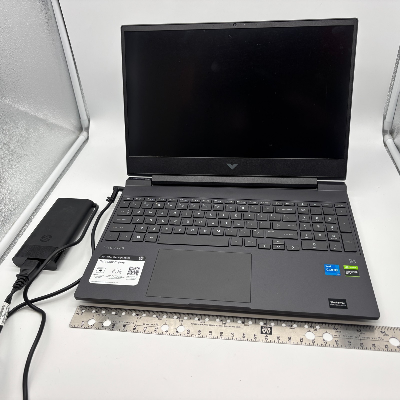 HP Victus 15 Gaming Laptop 15-fa0031dx Intel Core i5-12450H 8GB RAM 512 GB SSD
