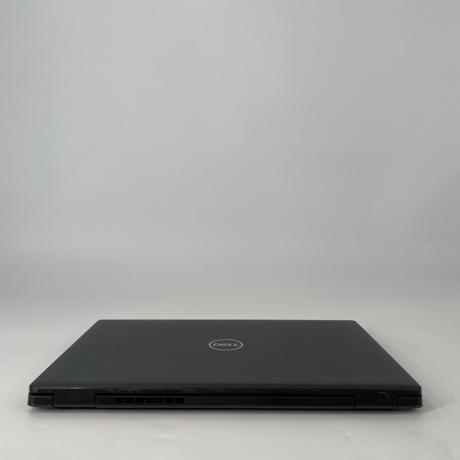 Dell Latitude 3520 15.6 Black FHD i7-1165G7 2.80GHz 16GB RAM 256GB SSD Good