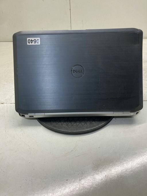 Dell Latitude E5520 Intel Core i5-2520 2.50GHz 4GB NO HDD No Batt