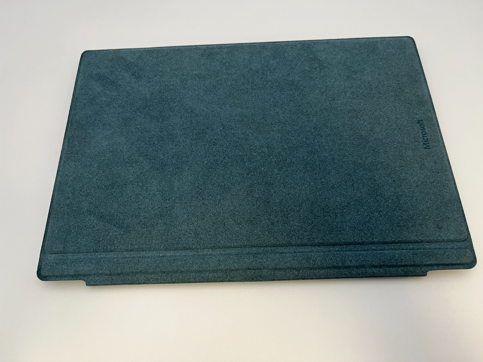 MICROSOFT SURFACE PRO 7 TABLET WITH KEYBOARD i3-1005G1@1.2 GHZ 4GB RAM 128GB NVM