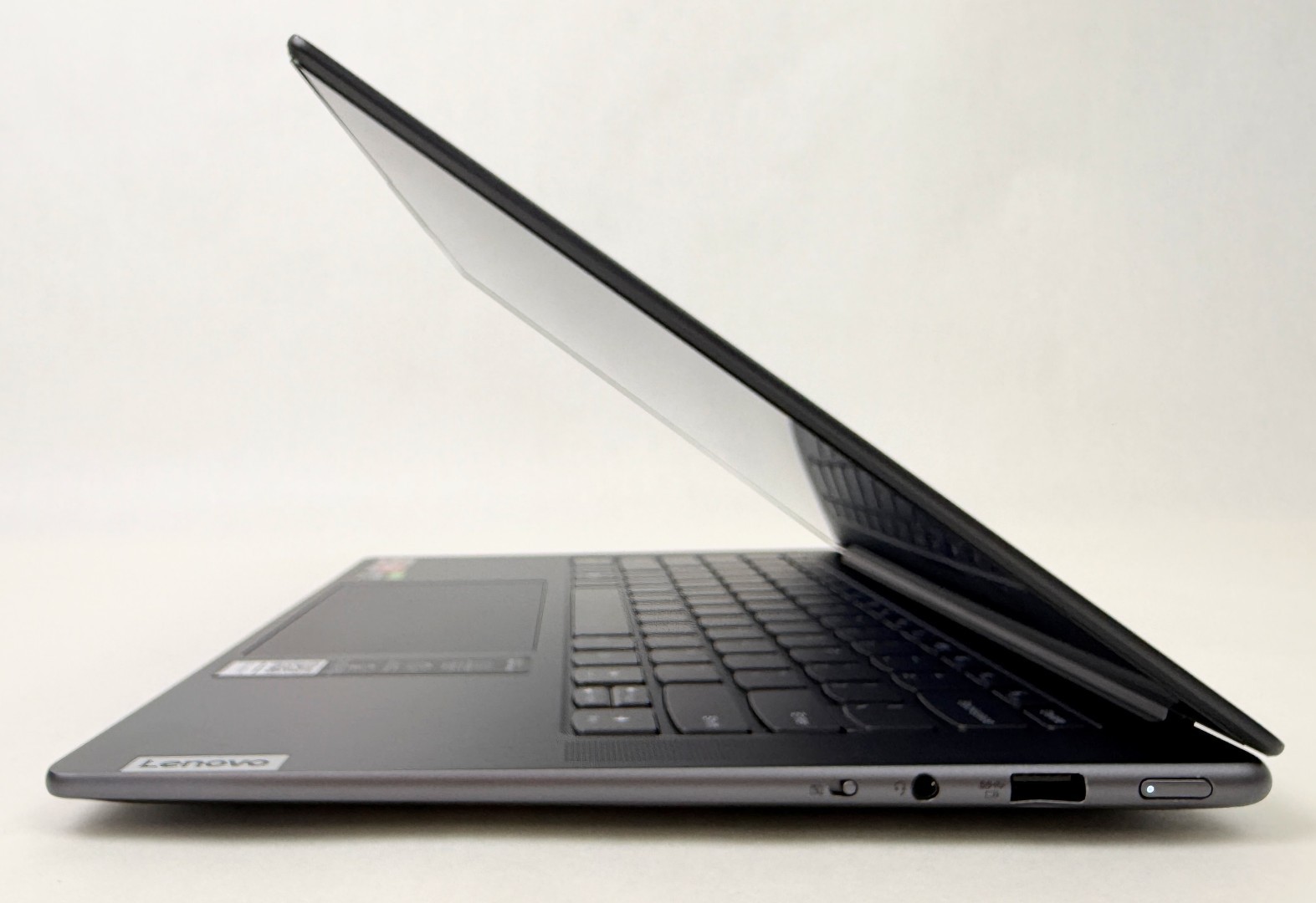 Lenovo Slim 7 ProX 14.5″ 3K Touch Ryzen 9 6900HS 32GB 1TB RTX 3050 W11H – Read