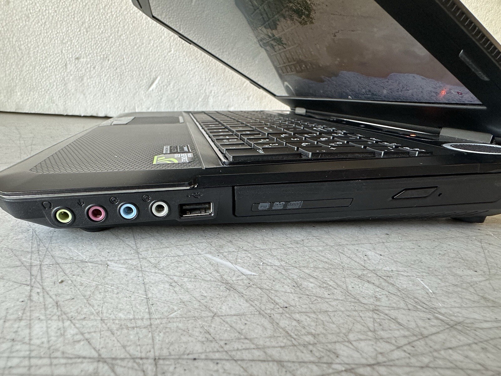 MSI MS-16f4 laptop I7-4810MQ CPU 16GB ram 128GB SSD NVIDIA GEFORCE GTX W10