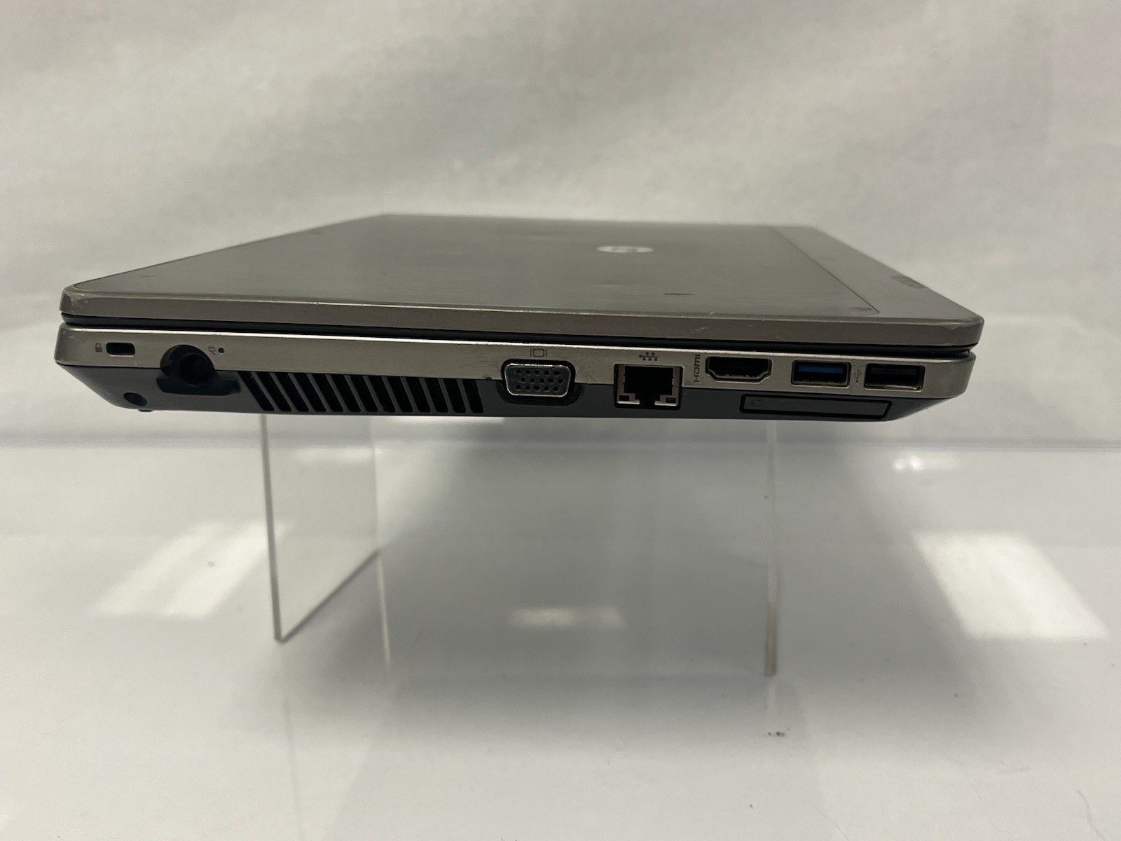 HP Probook 4430S i5-2450M 2.5GHZ 8GB RAM NO HDD NO OS