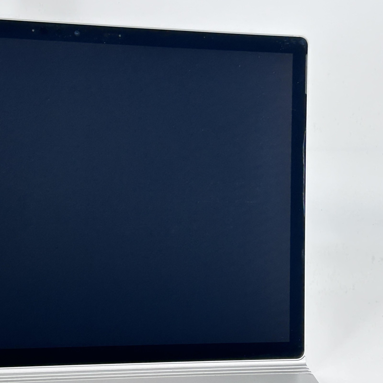 Microsoft Surface Book 2 15 TOUCH i7-8650U 1.90GHz 16GB 512GB SSD -BAD BATTERY