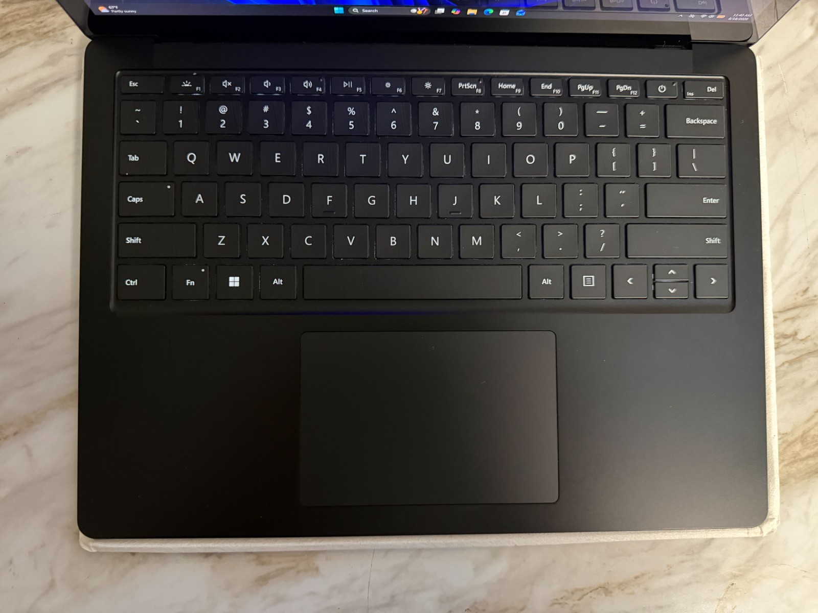 Microsoft Surface Laptop 4 i7-1185G7 16GB RAM 256GB SSD 15″ Touch W11 PRO
