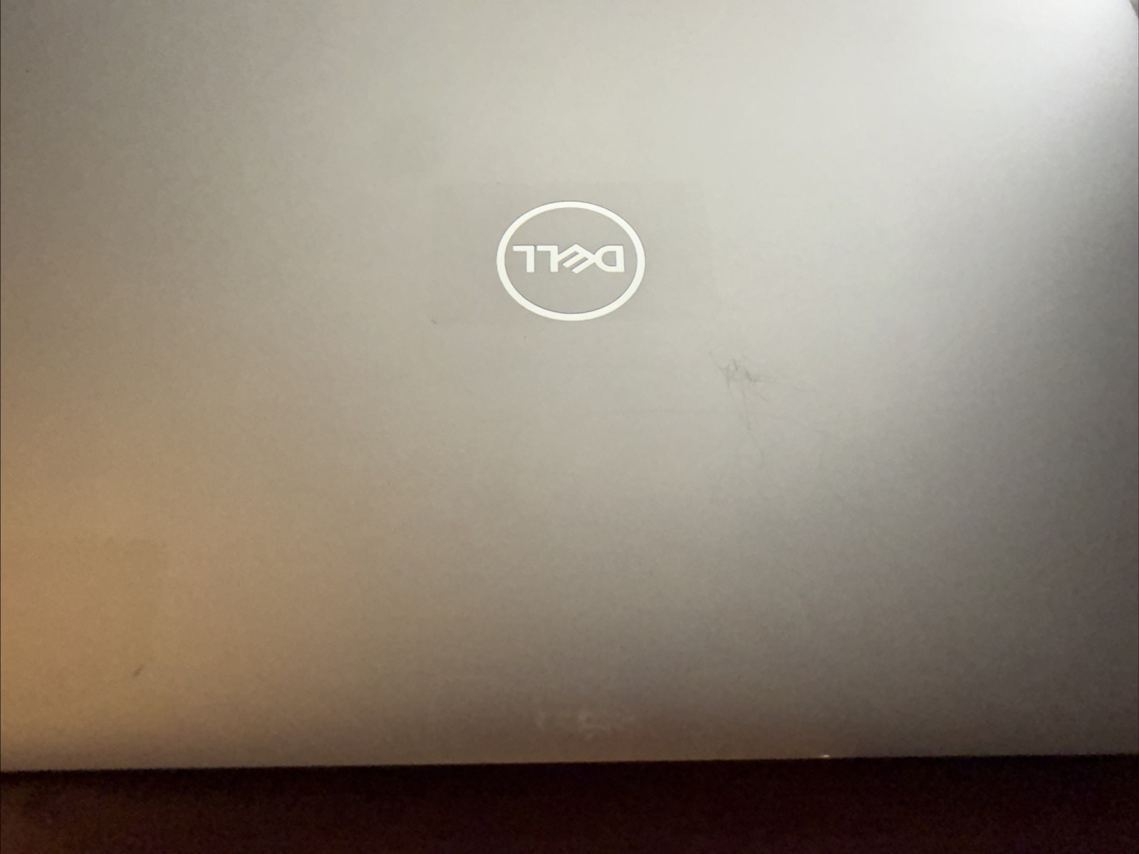 Dell Precision 5550 15in FHD+ i7-10750H 2.60GHz – 32GB 512GB SSD – Quadro T1000