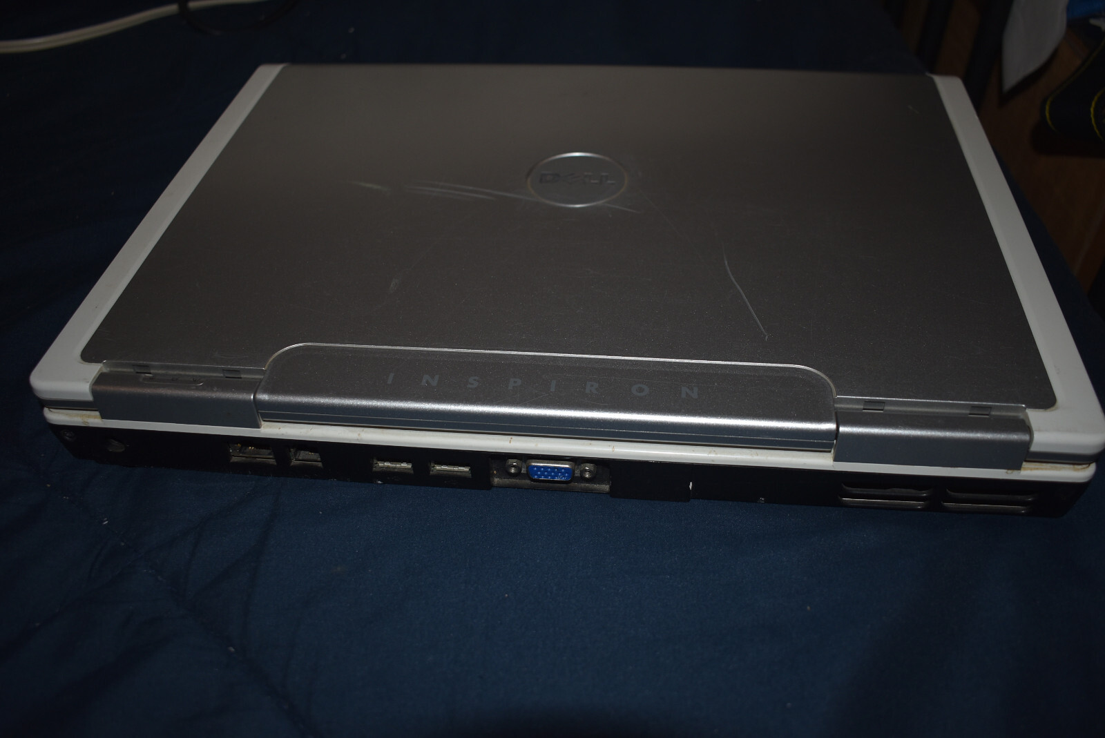 Dell Inspiron 1501 Laptop Mobile AMD Sempron 3500+ 1GB Ram 60GB HDD Windows XP
