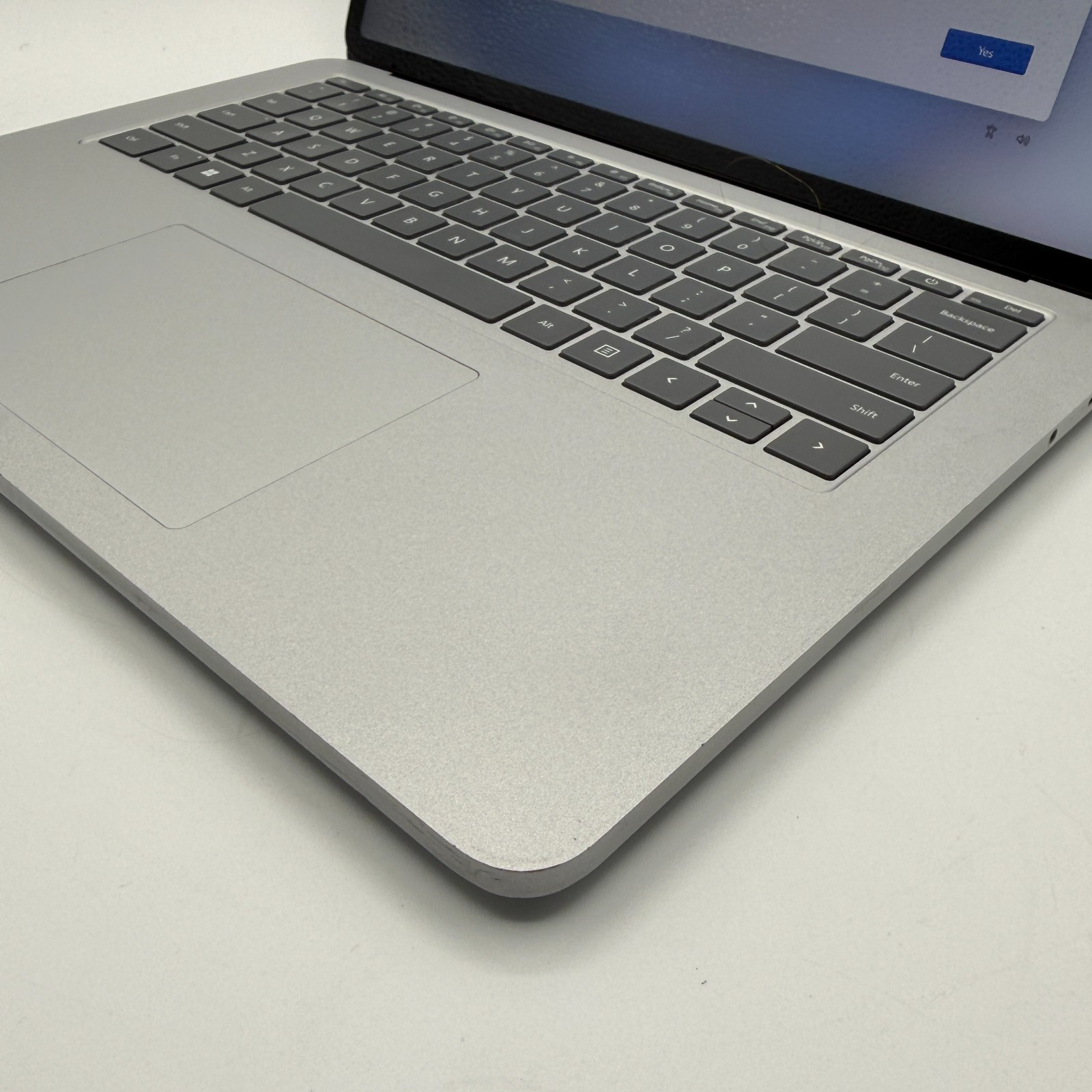 Microsoft Surface Laptop Studio 14.4″ i7-11370H 32GB RAM 512GB SSD RTX A2000
