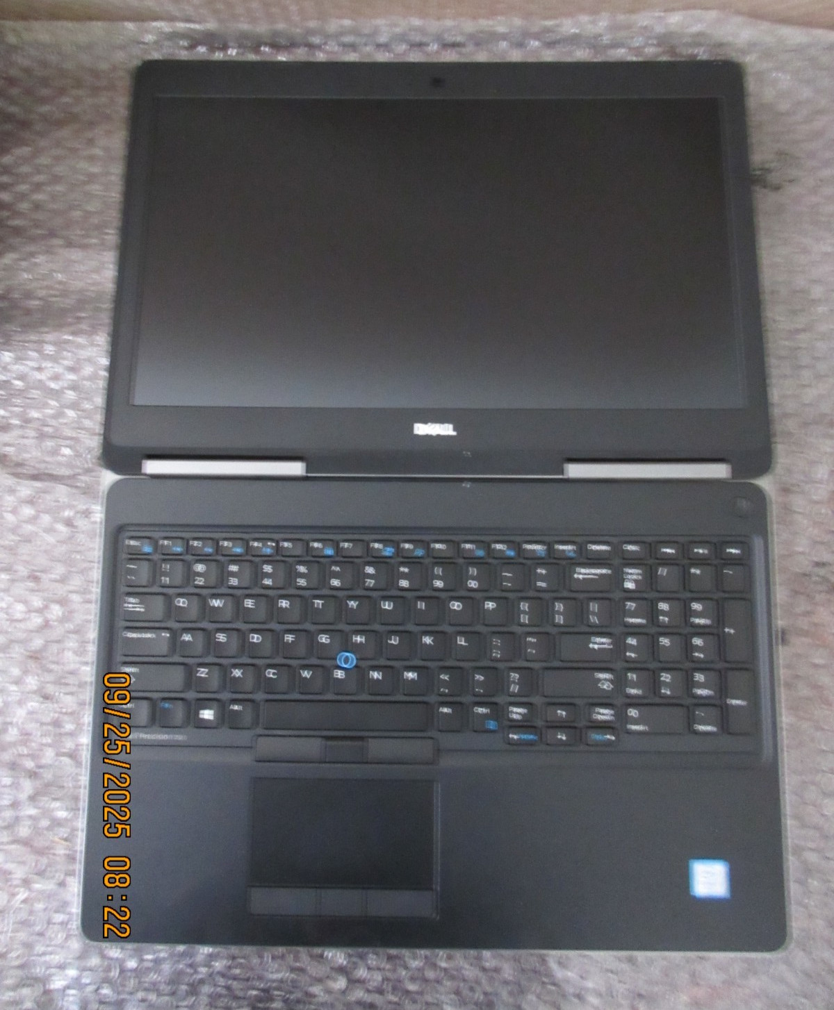 Dell Precision 7510 15″ Intel i7-6820HQ 8GB RAM 256 HDD Windows 10 Pro Laptop
