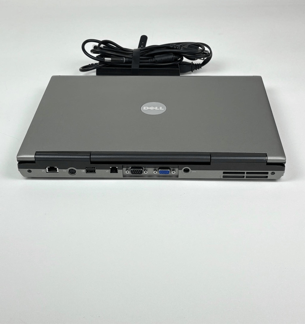 Dell Latitude D830 Duo 2.0GHz WinVista Laptop 2.5GB RAM 320GB CD/DVD w/Charger