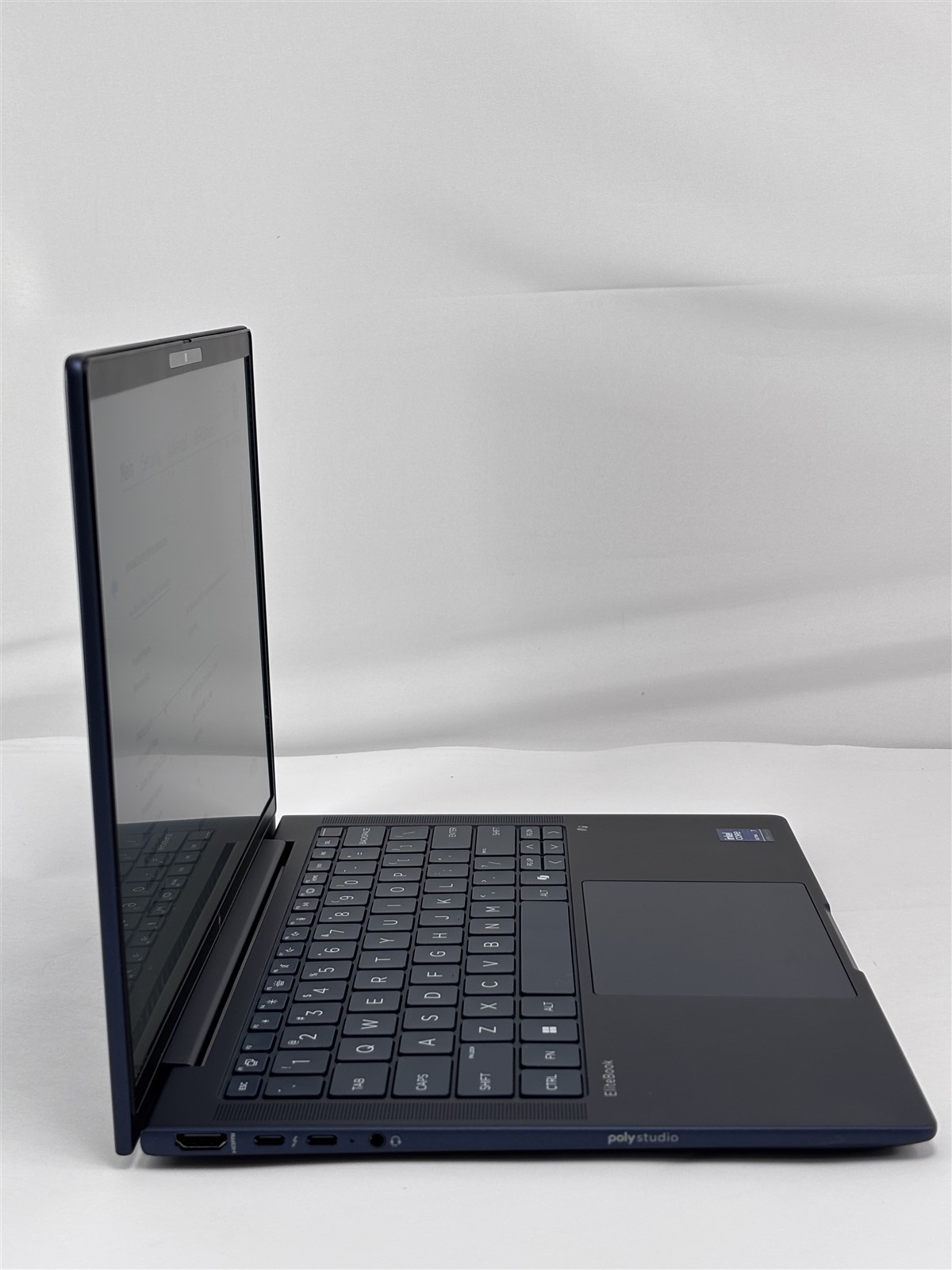 HP EliteBook X G1i 14″ Core Ultra 7 268V 2.2GHz 32GB NVMe SSD Arc 140V