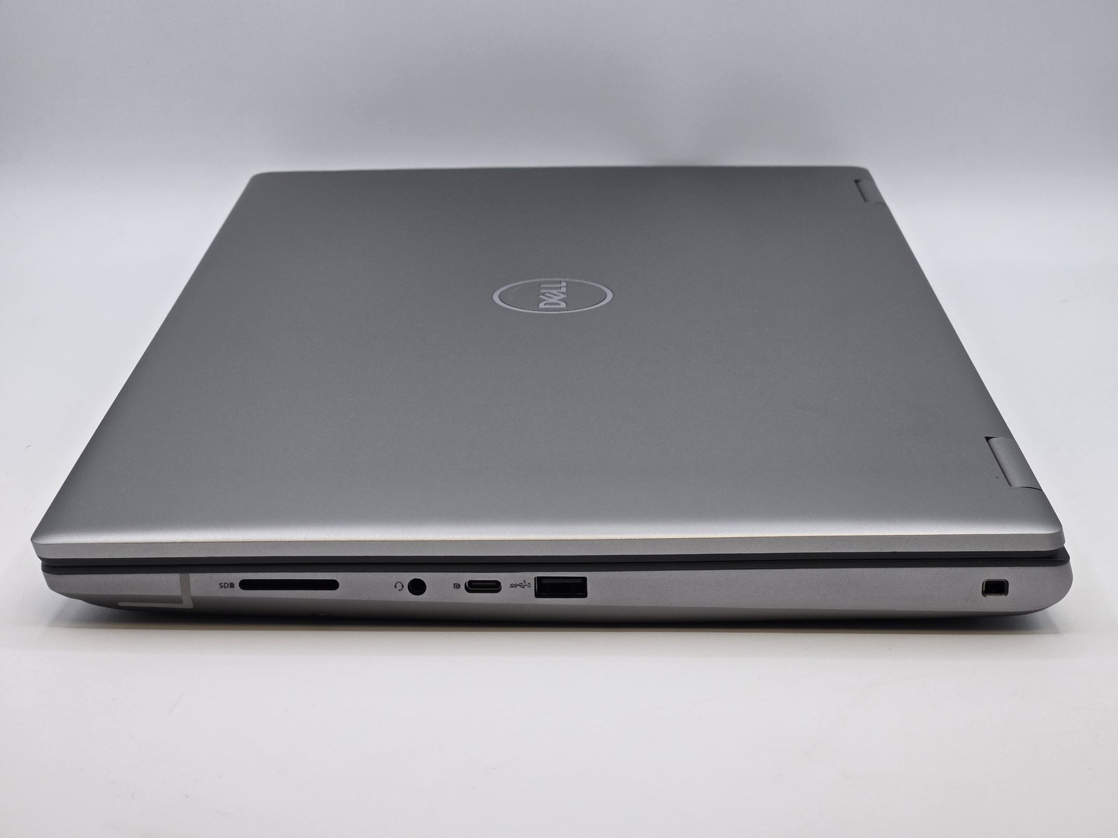 Dell Precision 7770 17″ FHD I7-12850HX 1TB 32GB W11P RTX A1000 GPU Webcam IRCam