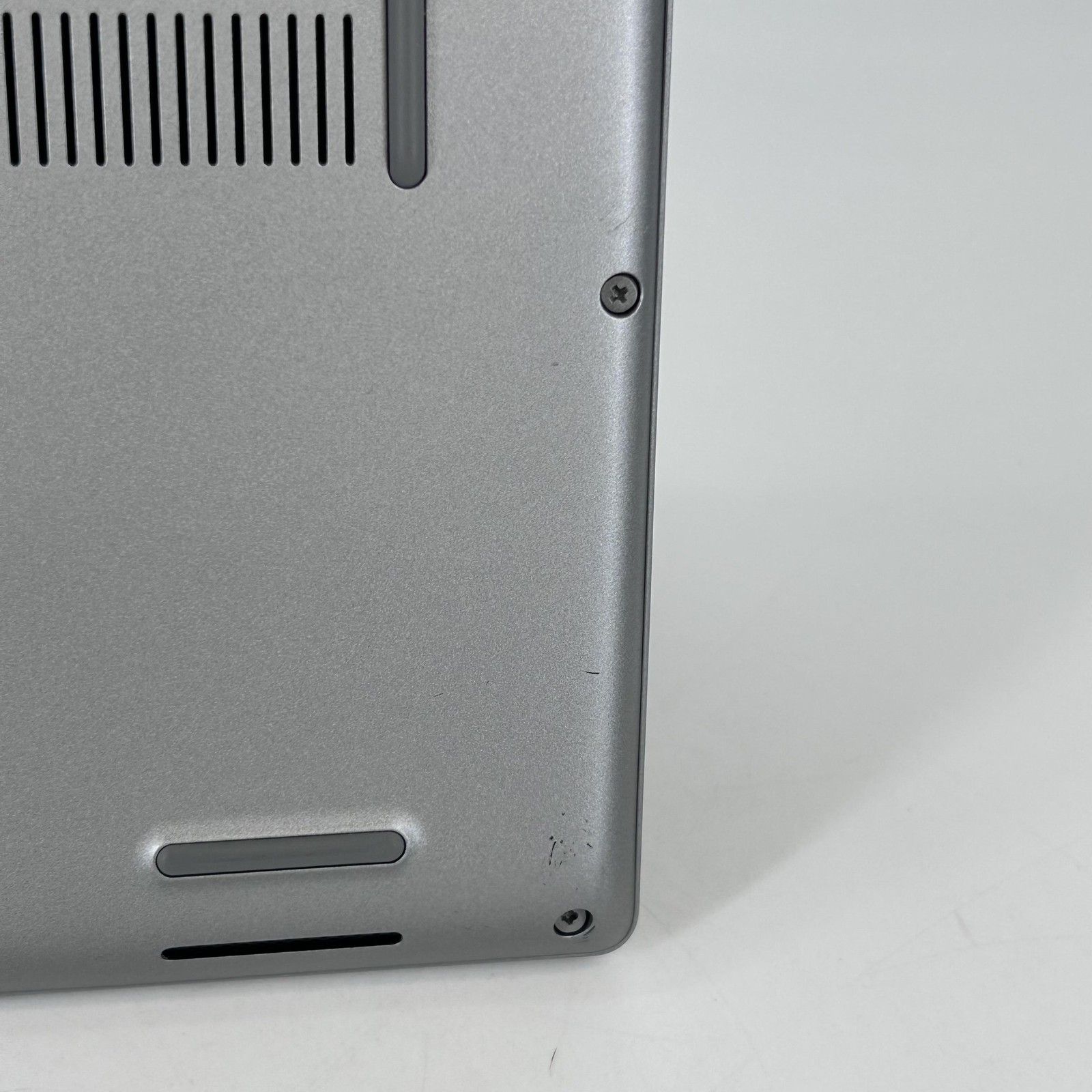Dell Precision 3571 15.6 Gray FHD 2.7 GHz i5-12600H 16GB RAM 256GB SSD Good