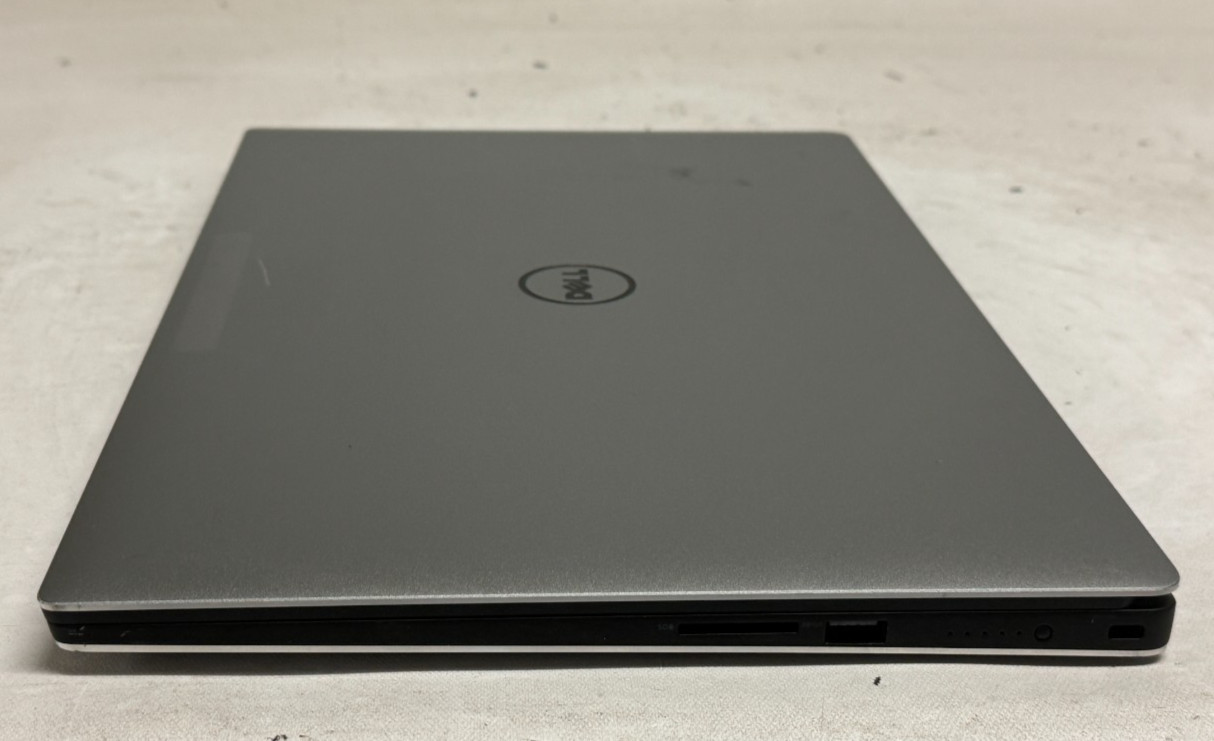 Dell Precision 5510 15.6″ (i7-6820HQ – 16GB RAM – 256GB SSD – Win11Home)