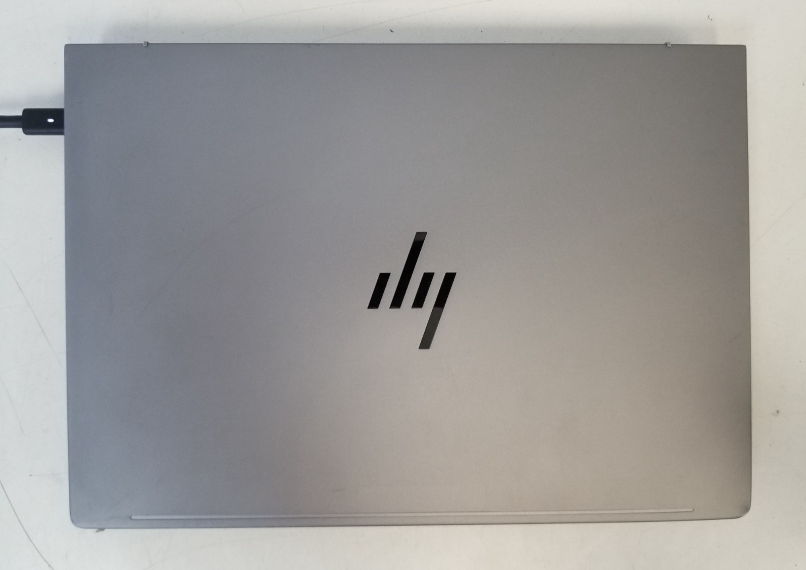 HP ZBook 8 G1i 14” Mobile Workstation Ultra 5 235U 32GB DDR5 NO SSD