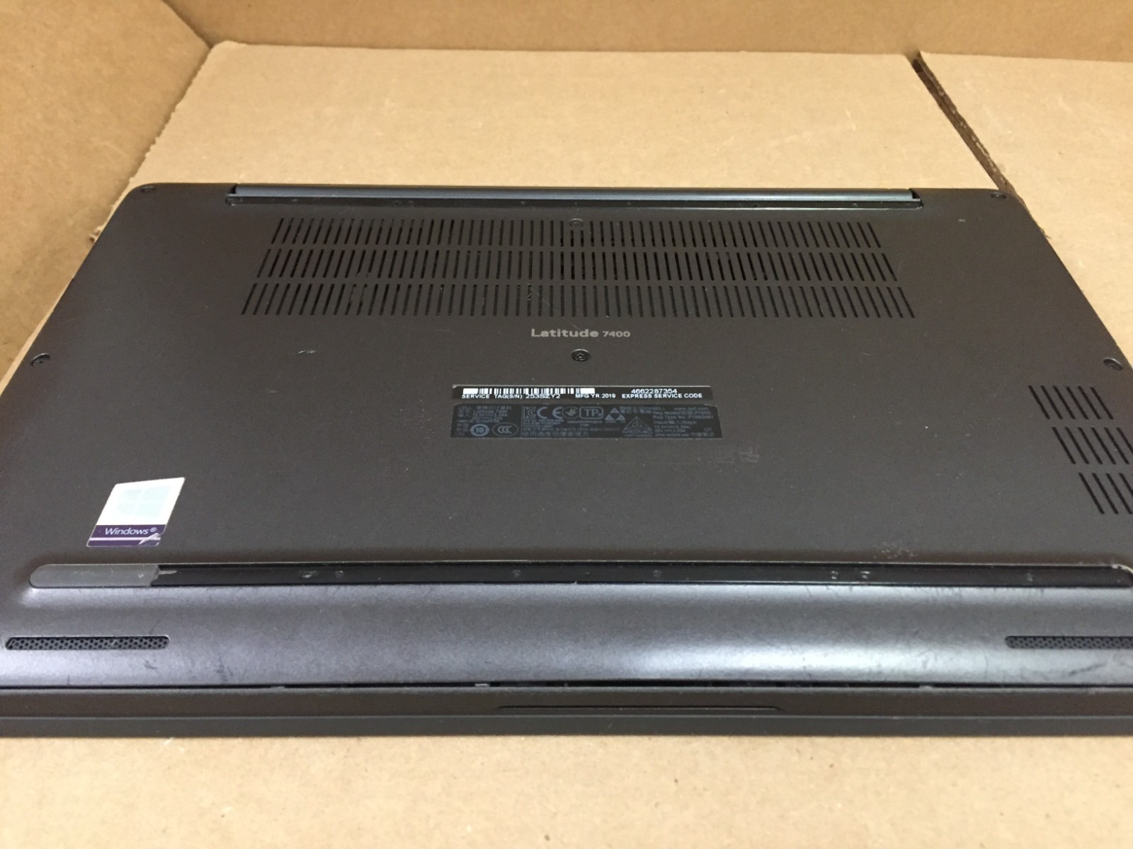 Dell Latitude 7400 14″ FHD Laptop Core i7-8665U 16GB RAM 256GB SSD w/AC Adapter