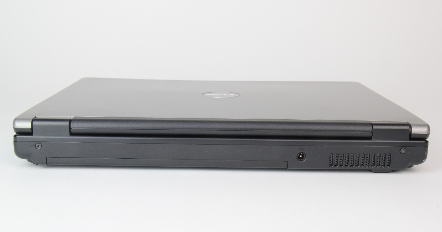 Dell Inspiron B120 Retro Gaming Laptop Celeron 1.50GHz 256MB RAM (Windows XP)
