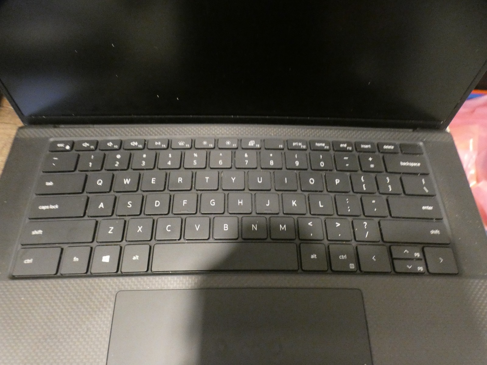 15.6″ Dell Precision 15 5550 i7-10850H 2.70GHZ 16GB 256GB SSD Win 11 Pro T1000