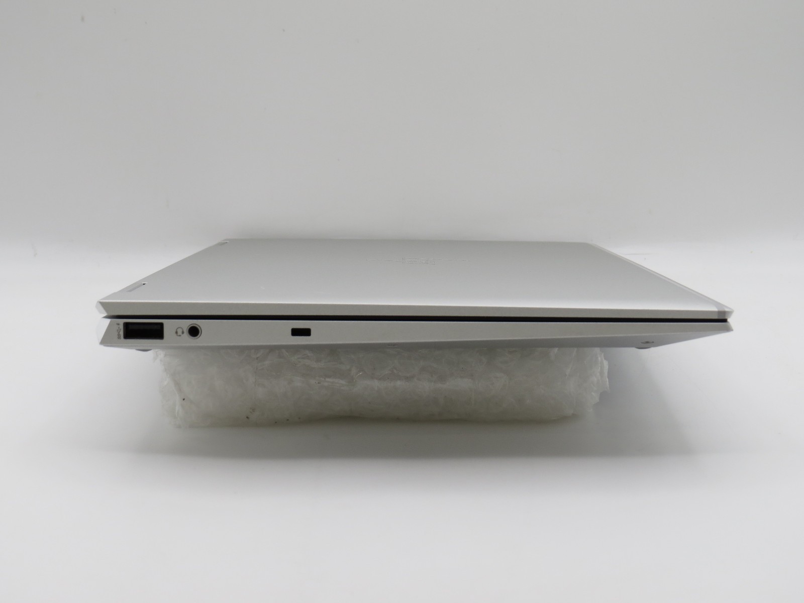 HP EliteBook x360 1040 G8 i7-1165G7 16GB DDR4 256GB m2 13.3″ Touch Win 11 Pro