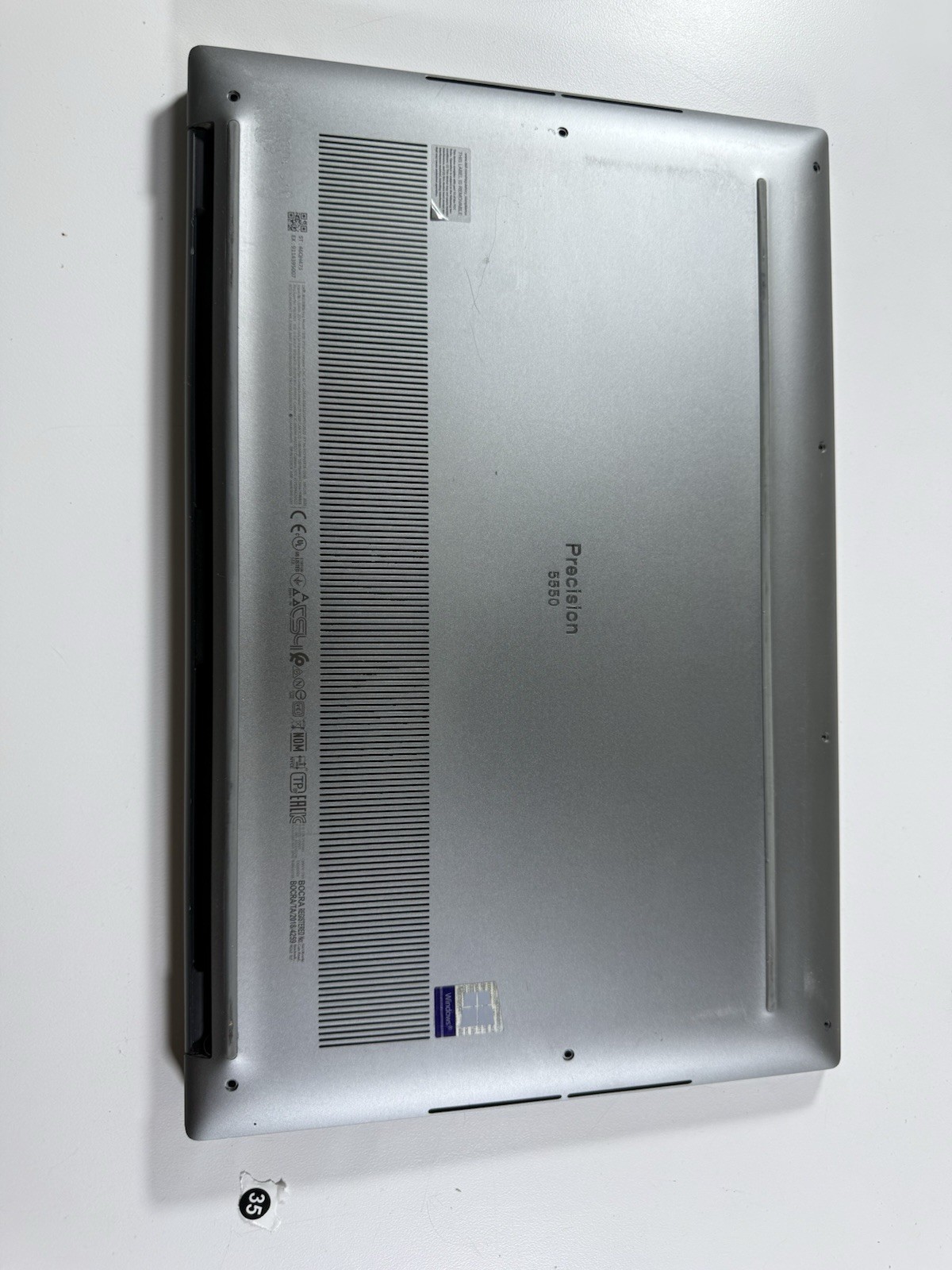 DELL PRECISION 5550 I7-10875H 512GB 16GB NVIDIA T2000 WIN 11 PRO NO BATTERY