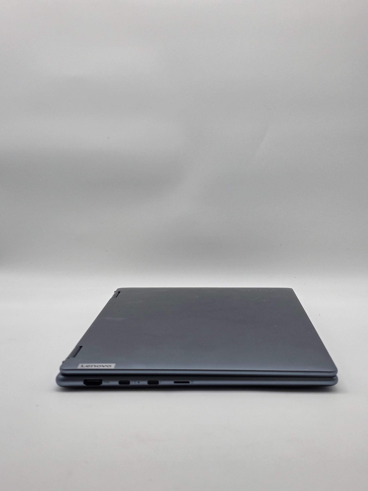Lenovo Yoga 7i 14″ 2-in-1 Touch Laptop i7 16GB RAM 512GB SSD Blue