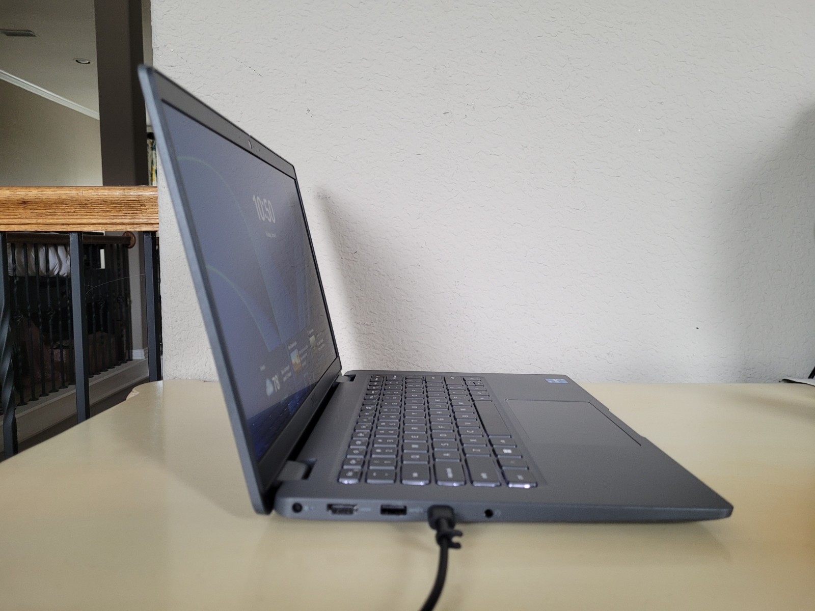 Dell Latitude 3440 14″ FHD Core i5-1335U(10-Core) 512GB NVMe SSD 16GB RAM Win11P