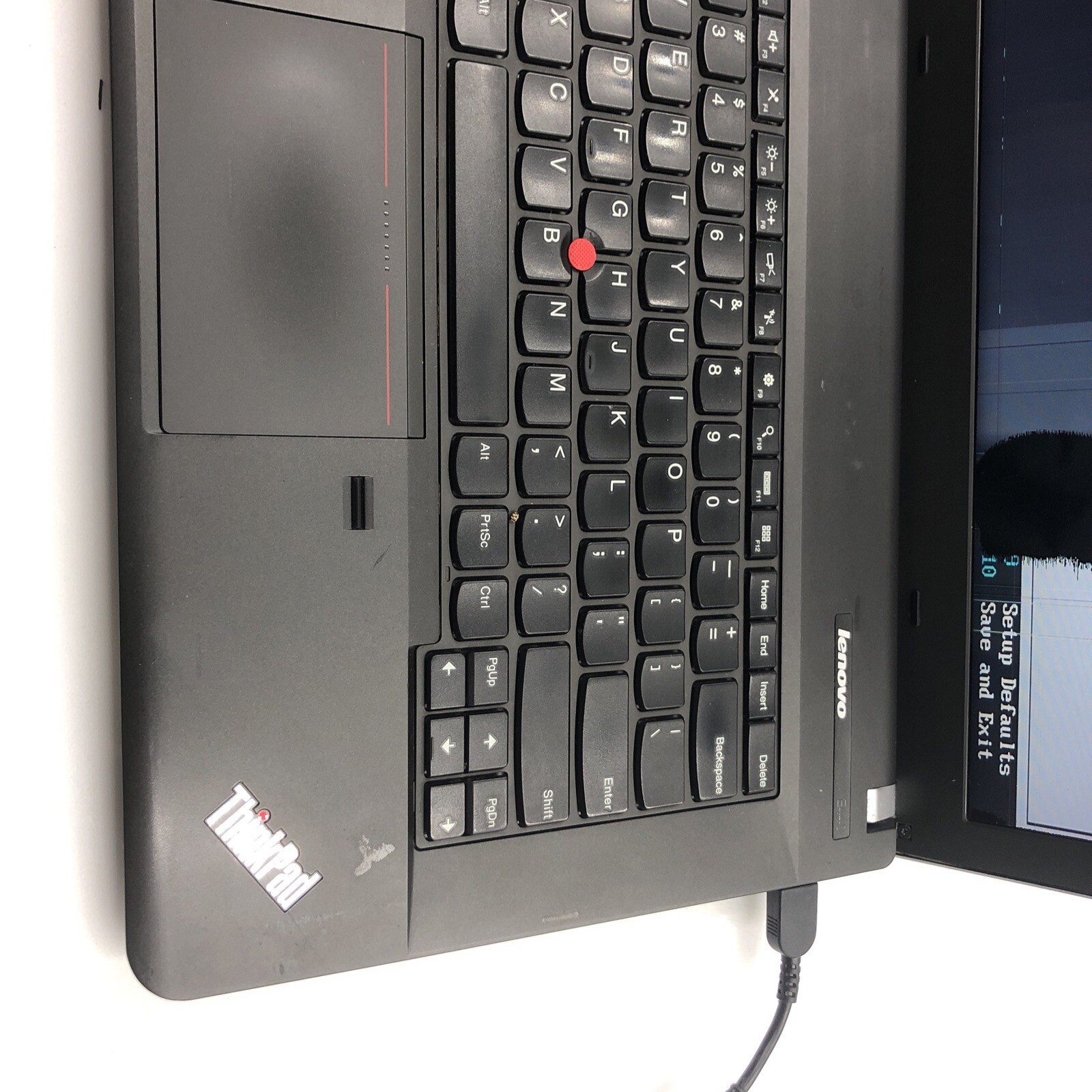 Lenovo Thinkpad E440 Laptop i3 Unknown RAM/HDD/OS Plastic Damage (FOR PARTS)