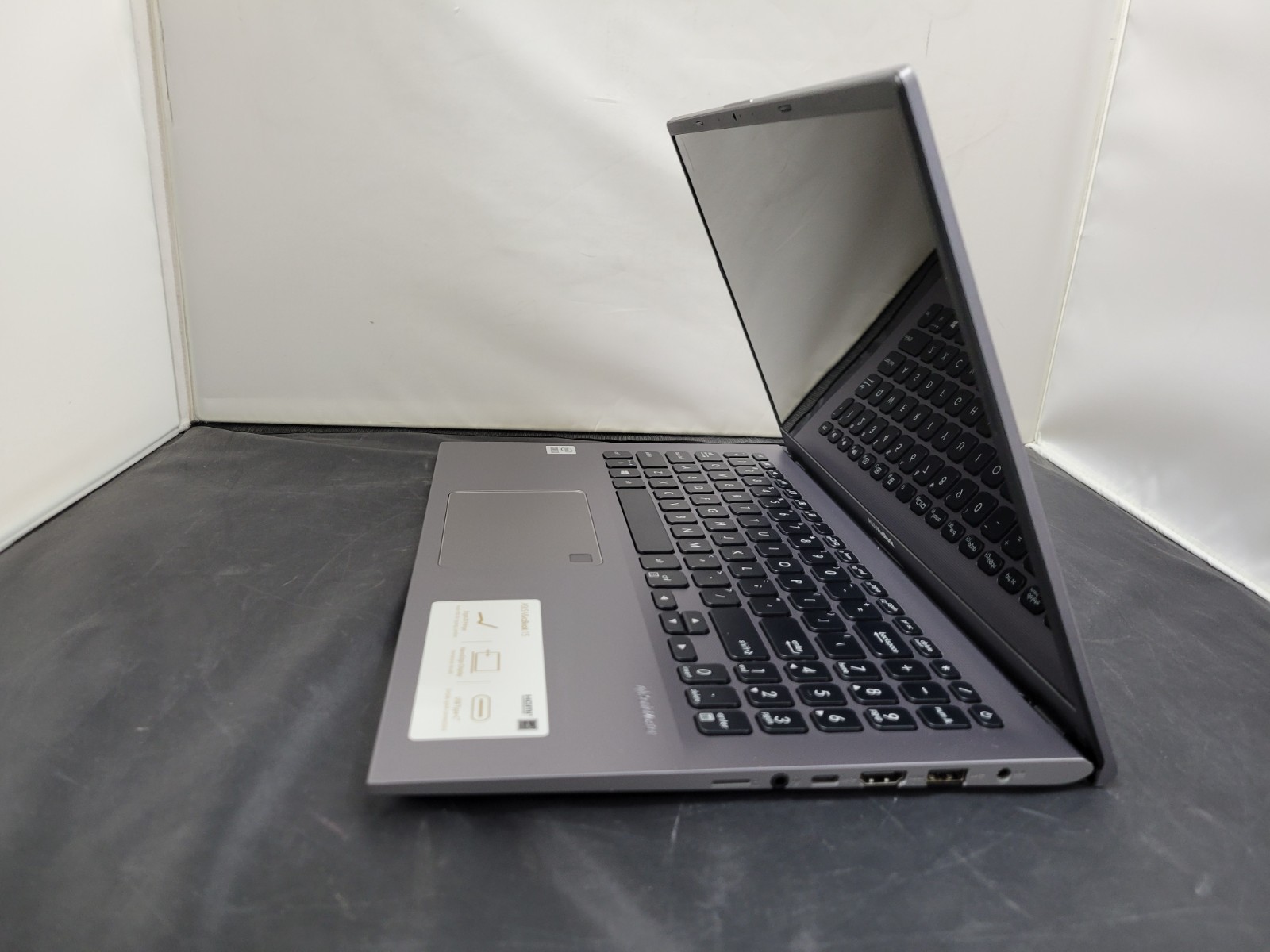 ASUS Vivobook R 15.6-inch FHD Intel i3-1005G1 4/128GB win 10 home