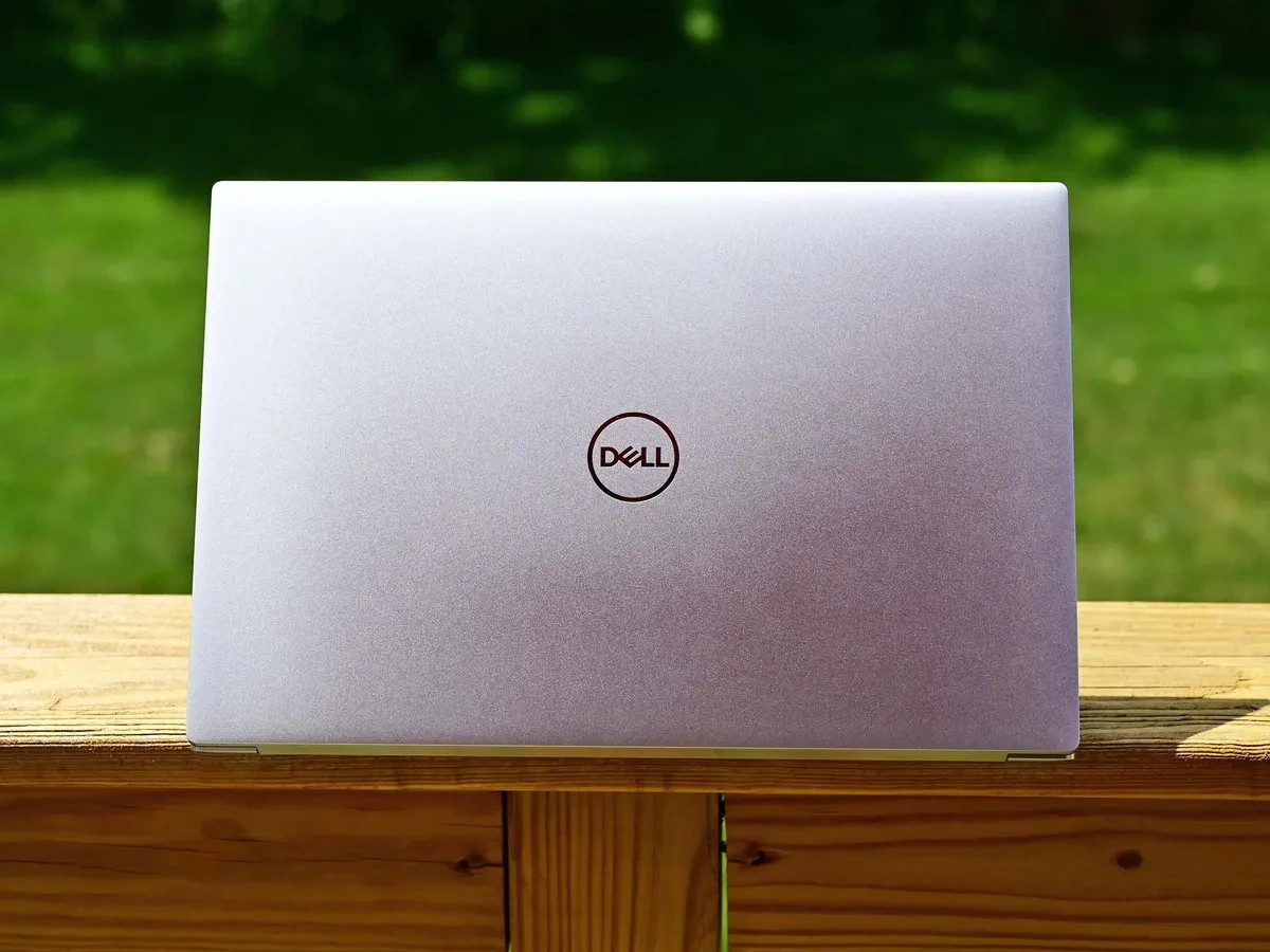 Dell XPS 15 9500 15.6″ 4K Touch i7-10750H 32GB RAM 1TB NVMe SSD GTX 1650 Ti Win