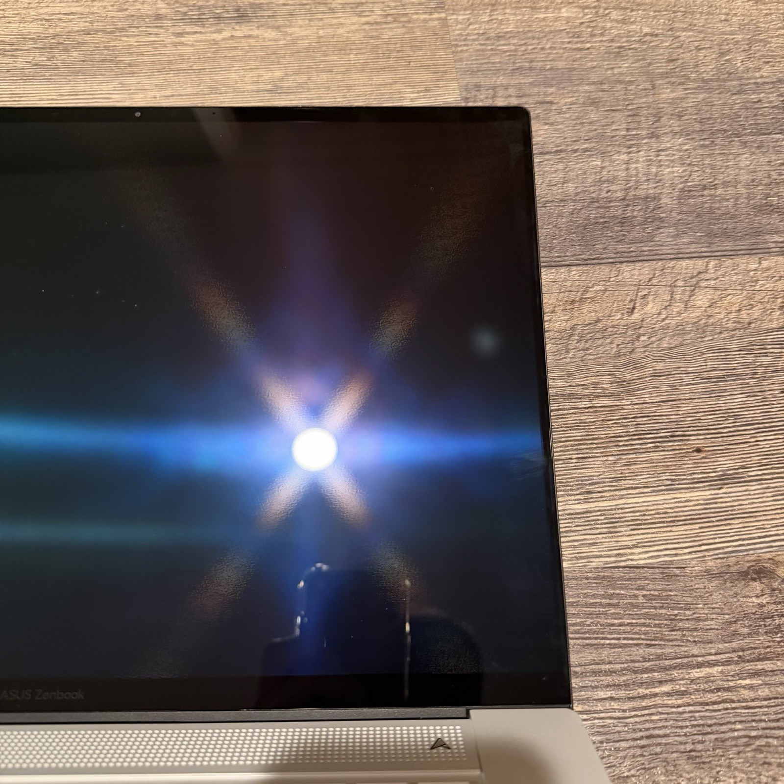 ASUS Zenbook S 16 16” 3K OLED Touchscreen 120Hz AMD Ryzen AI 9 365 24GB 1TB SSD